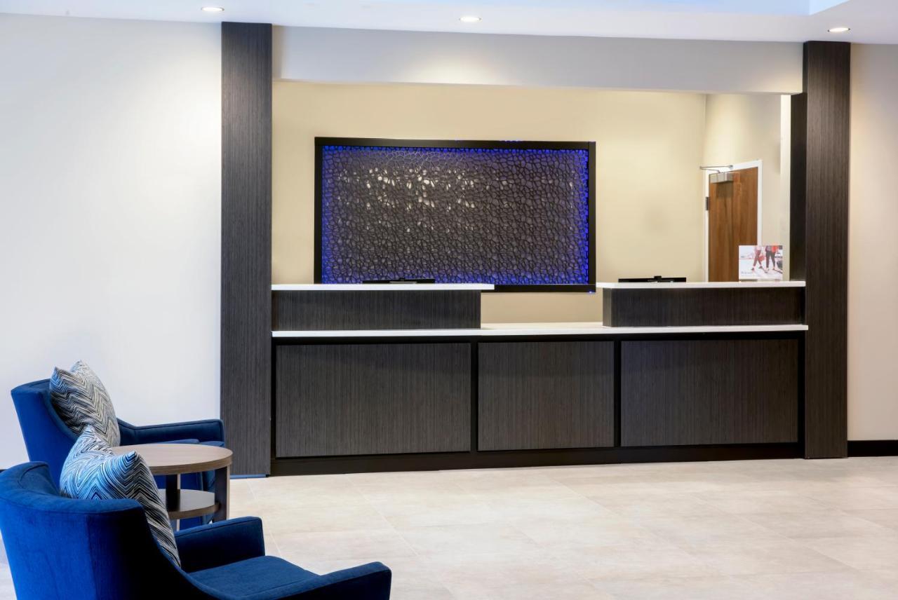 Candlewood Suites - Miami Exec Airport - Kendall By Ihg Country Walk Exterior photo
