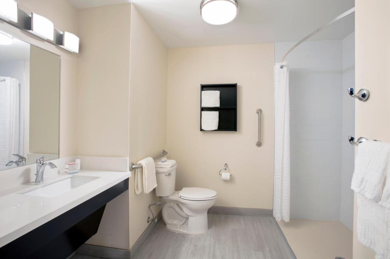 Candlewood Suites - Miami Exec Airport - Kendall By Ihg Country Walk Exterior photo