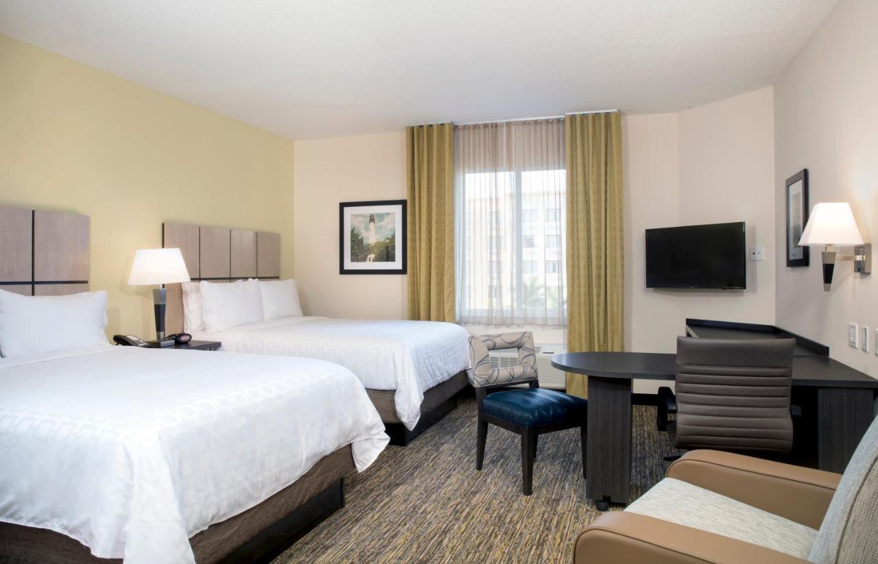 Candlewood Suites - Miami Exec Airport - Kendall By Ihg Country Walk Exterior photo