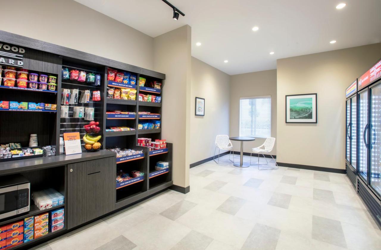 Candlewood Suites - Miami Exec Airport - Kendall By Ihg Country Walk Exterior photo